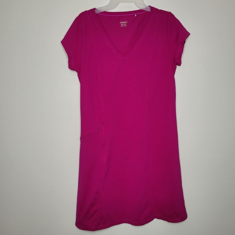 Toad & Co V-neck tech outdoor hiking granola girl shift mid length dress Medium